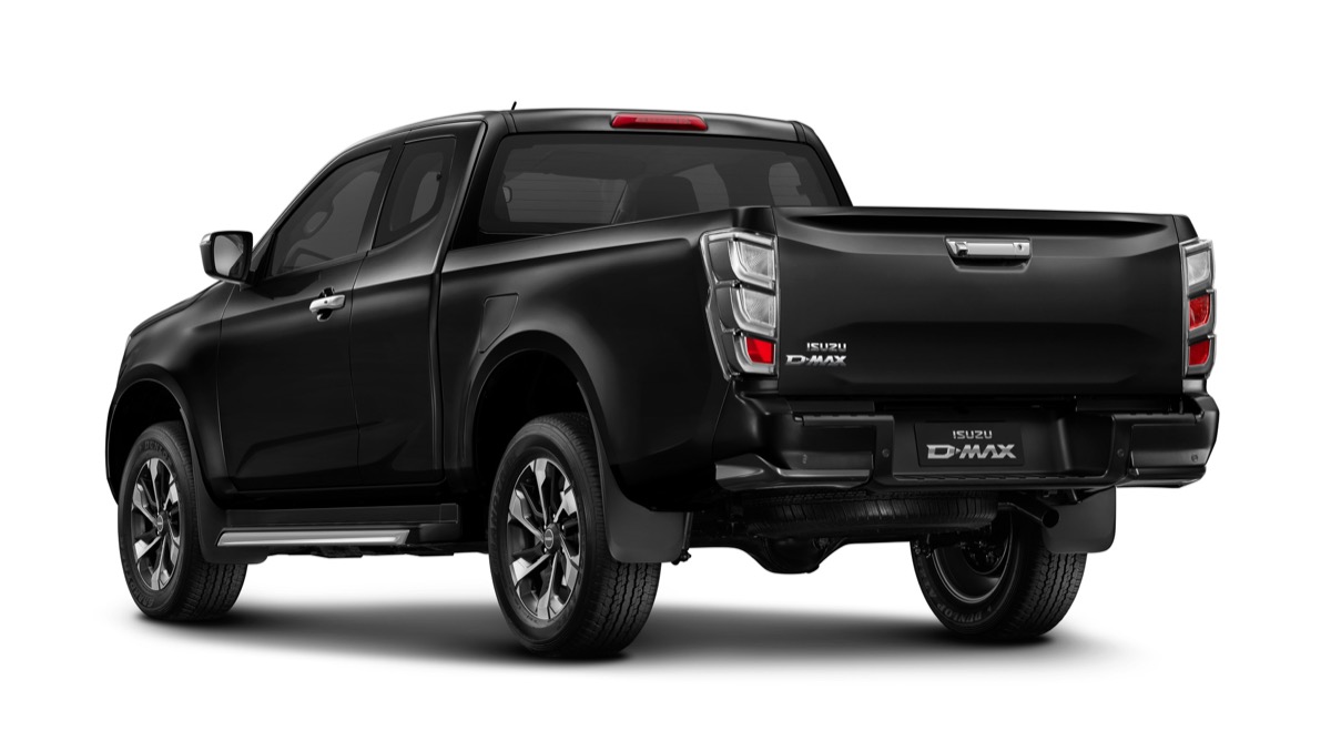 Isuzu D-Max DL40 Onyx Black rear